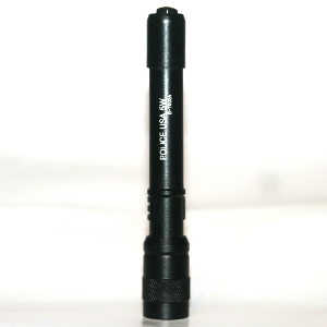 Đèn pin Police B-7002A